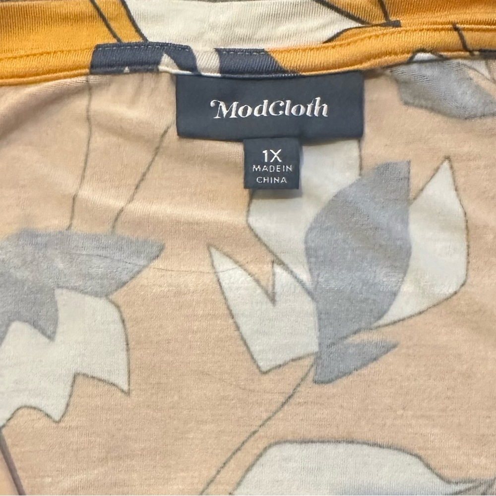ModCloth Easily Leisurely Top, Size 1X, MSRP $39 - Picture 7 of 9